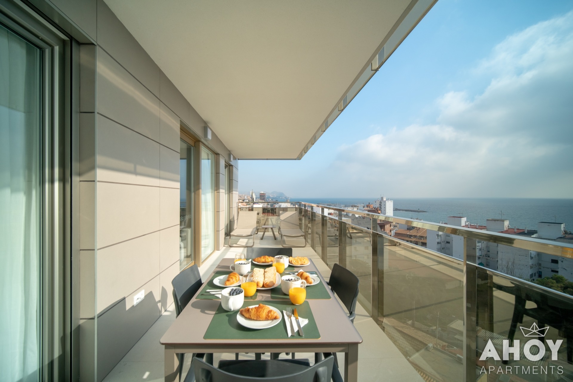 varwwwvhostsahoyapartments eshttpdocswp contentuploads jpg